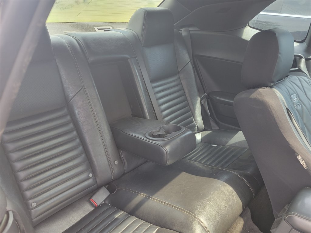 2010 Dodge Challenger R/T - Photo 10