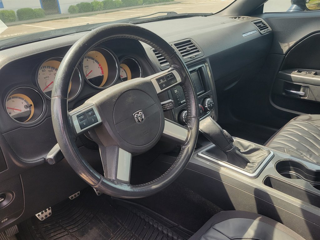 2010 Dodge Challenger R/T - Photo 7