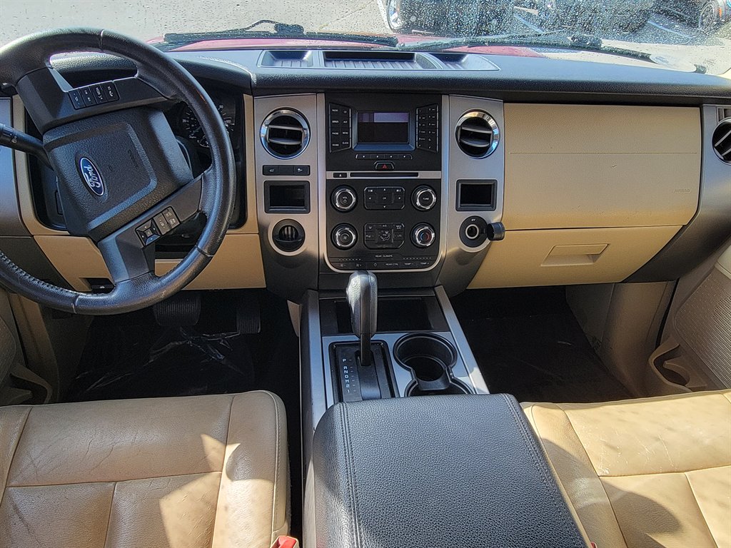 2015 Ford Expedition XLT - Photo 6