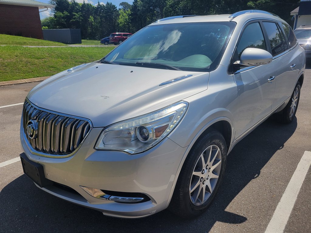 2017 Buick Enclave Convenience's photo