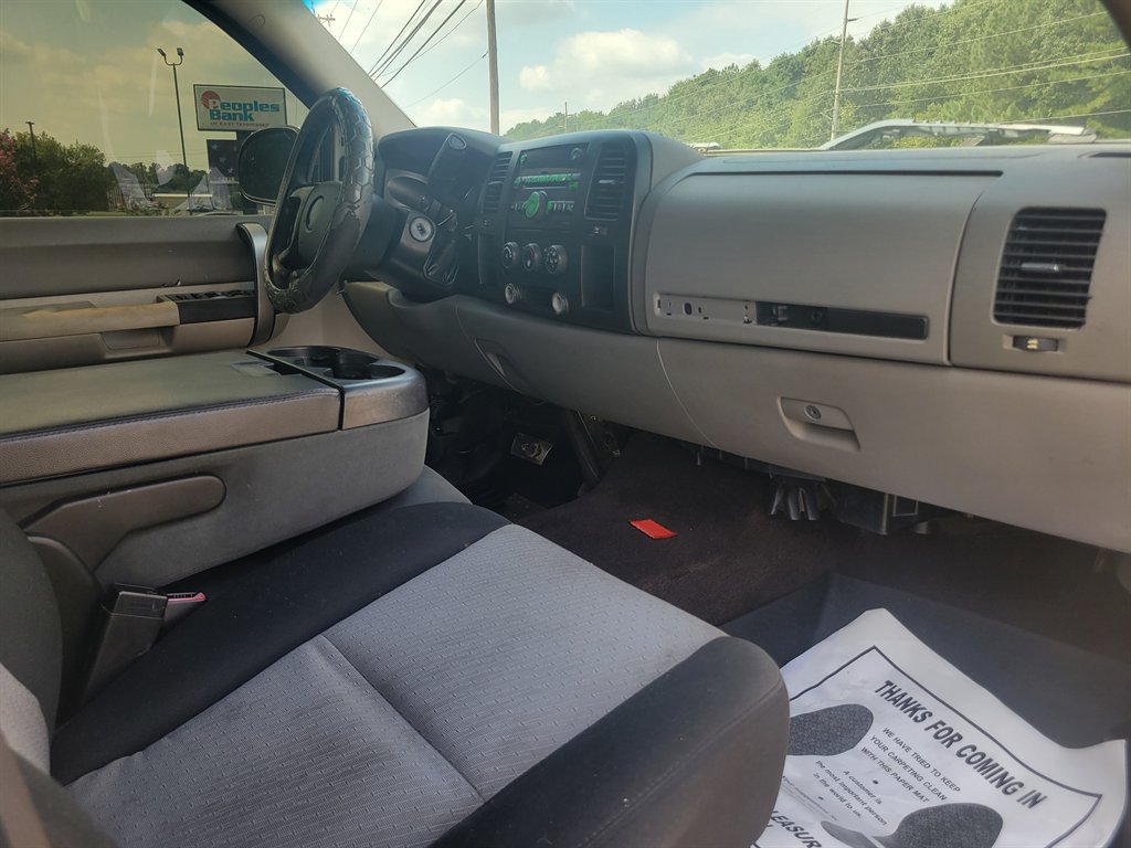 2008 Chevrolet Silverado 1500 LS - Photo 8